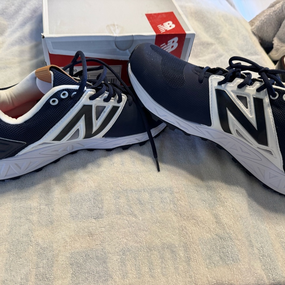 New Balance Navy & White  Baseball-Inspired Sneakers. T 3000